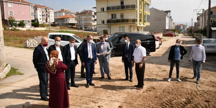 İnegöl’de 28 araçlık otopark çalışması sürüyor
