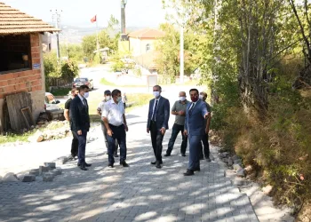 Çaylıca Mahallesi sokakları parke taşla kaplanıyor