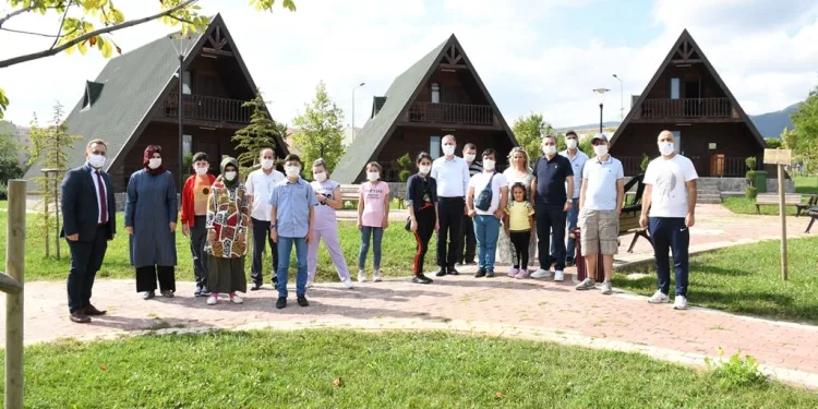 Başkan Taban engelli öğrencilerle buluştu