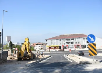 İnegöl-Yenişehir yolunun çevresi düzenleniyor