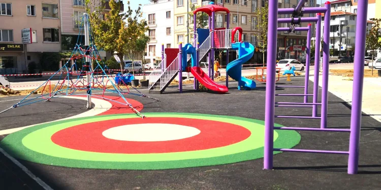 Demirtaş çocuk parkına kavuşuyor