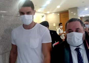 Berk Oktay’ın uygunsuz görüntülerinin yayınlanması davasında dosya savcılıkta