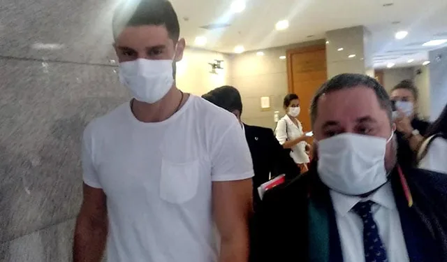 Berk Oktay’ın uygunsuz görüntülerinin yayınlanması davasında dosya savcılıkta