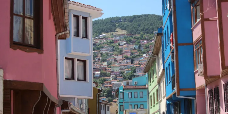 Eski Bursa adım adım ortaya çıkıyor