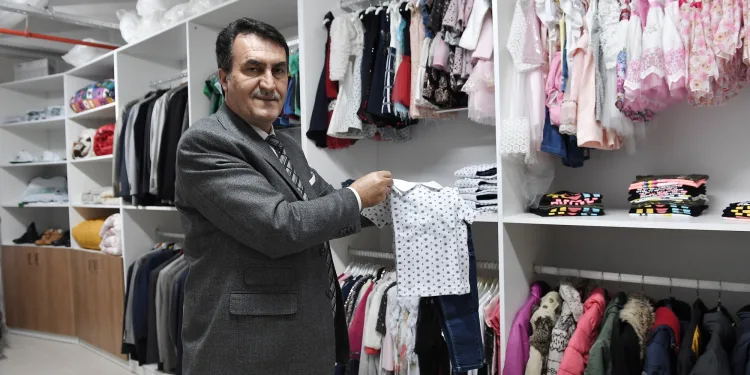 Osmangazi’den birinci el kıyafet yardımı