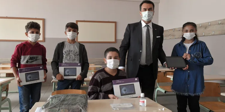 Başkan Dündar sözünü tuttu