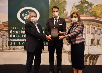 Tarihi Kentler Birliği’nden Osmangazi’ye anlamlı ödül