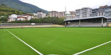 Yıldırım’da “Futbolun kalbi Fidyekızık” tesisi yenilendi