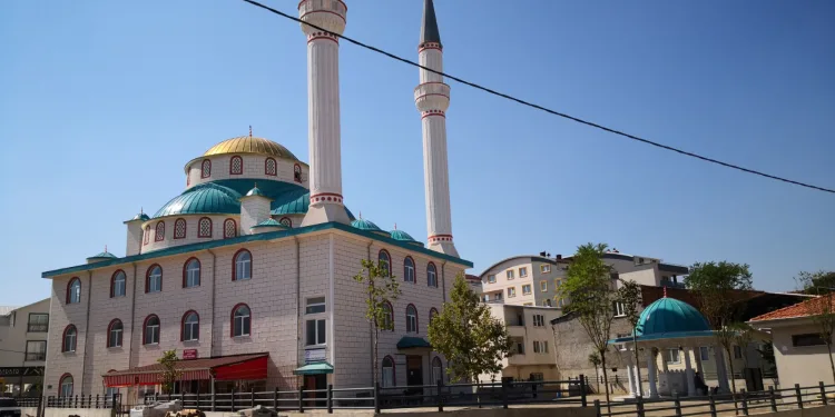 Osmangazi Belediyesi camilere desteğini sürdürüyor