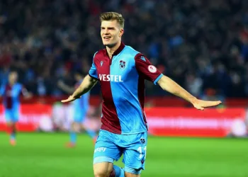 Alexander Sörloth resmen Leipzig’de