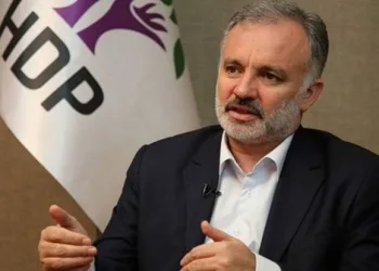 HDP’li Kars Belediye Başkanı Ayhan Bilgen gözaltına alındı