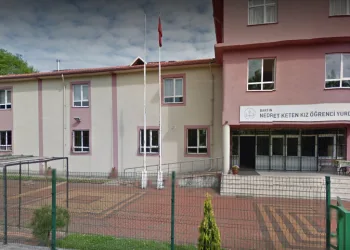 Karantina kurallarını ihlal edenler yurtlara yerleştirildi