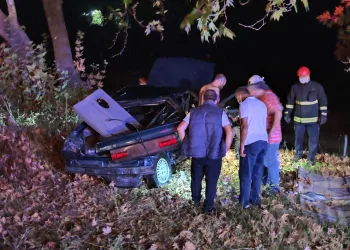 Bursa’da kayganlaşan yolda kaza! 1’i ağır 3 yaralı