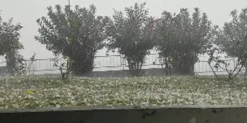 İstanbul’da dolu yağışı etkili oluyor