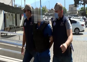 PKK’lı terörist intihar eylemi yapmak isterken yakalandı