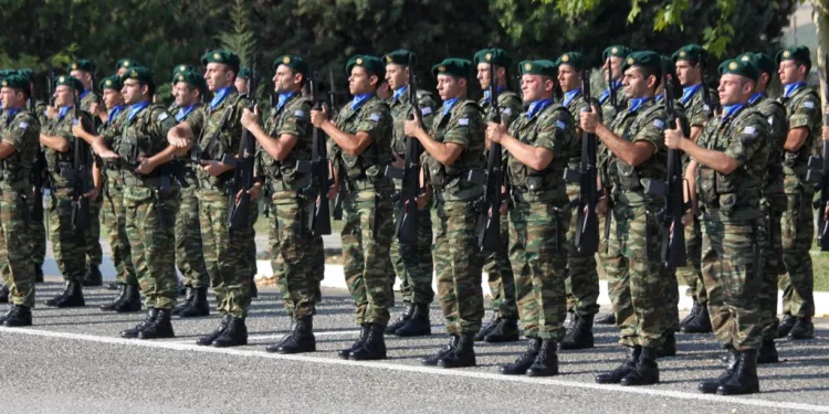 Yunanistan’ın Türkiye korkusu büyüyor: Askerlik süresi uzatılacak