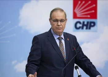 CHP’li Öztrak: Türkiye’de 800 milyon dolar rüşvet dağıtıldı