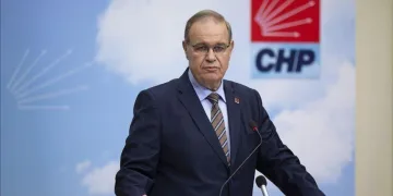 CHP’li Öztrak: Türkiye’de 800 milyon dolar rüşvet dağıtıldı
