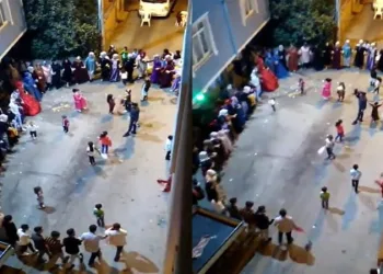 Bursa’da sokak düğününe polis baskını!