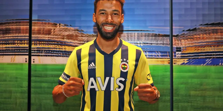 Nazım Sangare Fenerbahçe’de