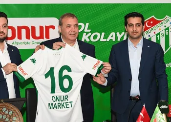 Bursaspor’un kol sponsoru Onur Market
