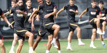 Galatasaray derbi hazırlıklarına başladı