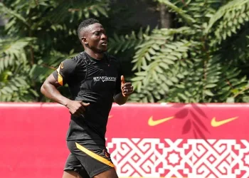 Galatasaray’da Etebo ilk idmanına çıktı