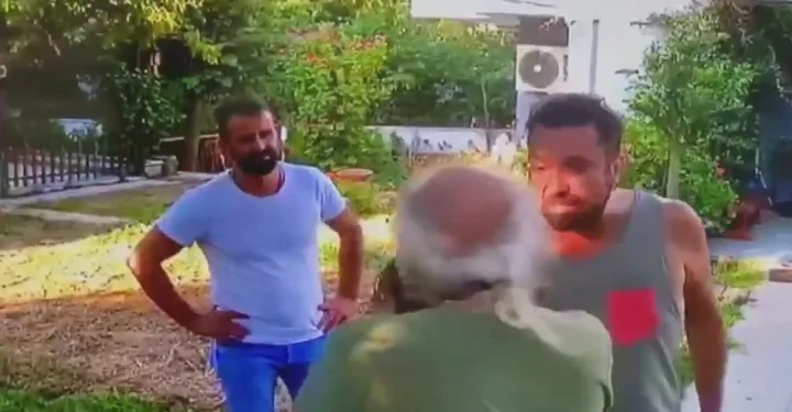 Halil Sezai yaşlı adamı dövdü!