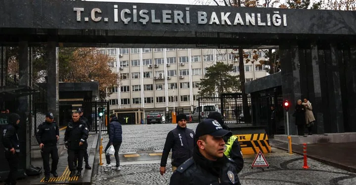 Kaymakam operasyonu! 40 kaymakam görevden alındı
