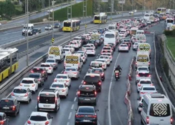 İstanbul’da kademeli mesai uygulaması başladı