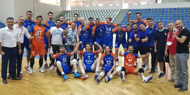 Solhan Spor:0  İnegöl Belediyespor:3