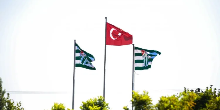 Bursaspor, stadyum ve tesis bakımları hakkında açıklama yaptı