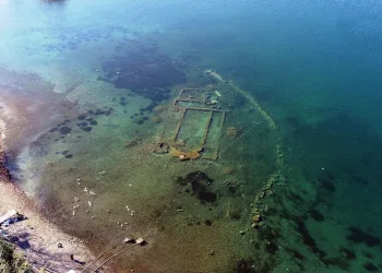 Sular çekildi, bazilika ortaya çıktı