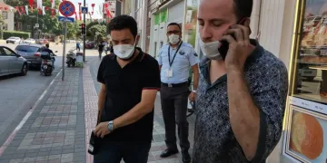 30 bin TL dolandırılmaktan polis sayesinde kurtuldu