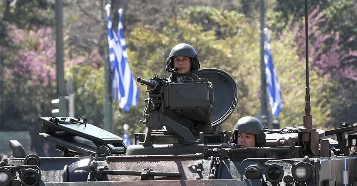 Yunanistan panikte! Yeni silahlar aldılar