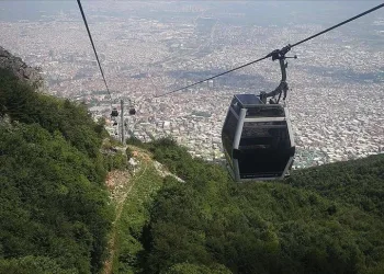 Bursa’da teleferik seferleri durduruldu