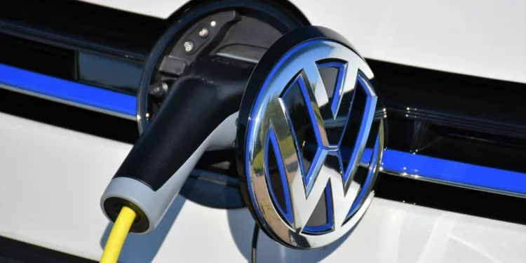 Volkswagen’den elektrikli otomobile 15 miyar euro