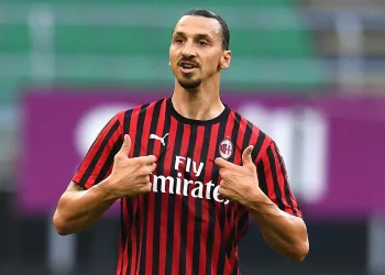 Zlatan İbrahimovic’in Kovid-19 testi pozitif çıktı