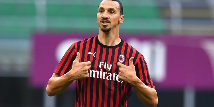 Zlatan İbrahimovic’in Kovid-19 testi pozitif çıktı