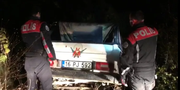 Polisten kaçtı su kanalına uçtu