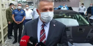 İzmir Emniyet Müdürü: 18 kişi öldü, 20’nin üzerinde kişi tedavi görüyor