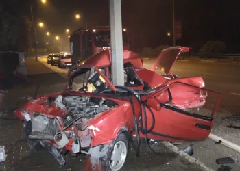 Bursa’da otomobilden fırlayan sürücü ağır yaralı