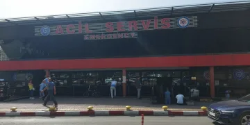 İzmir’de 2 doktor ve hastane polisi darp edildi