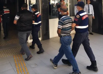 Bursa’da tekne motoru hırsızları tutuklandı