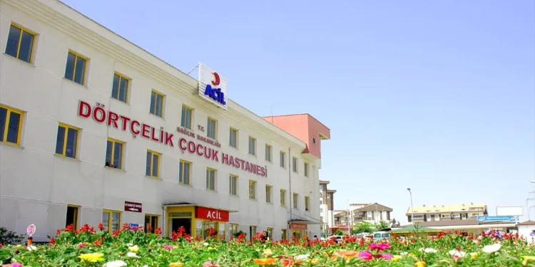 Bursa’da sağlık çalışanı darp edildi