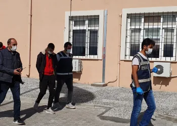 Gemlik’te hırsızlık şüphelileri yakalandı