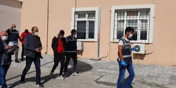 Gemlik’te hırsızlık şüphelileri yakalandı
