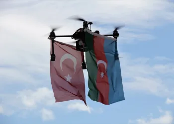 Bursa’dan Azerbaycan’a destek için bayraklı drone uçuşu