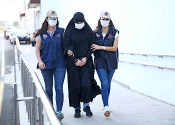 Fransa’nın aradığı DEAŞ’lı Adana’da yakalandı