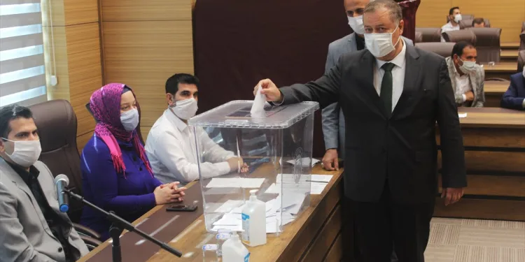 Kilis Belediye Başkanlığına Servet Ramazan seçildi